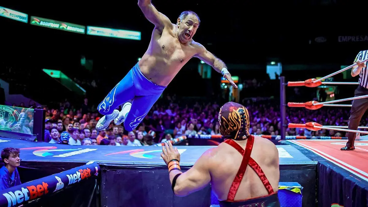 Blue Panther demuestra que la experiencia no tiene límites con espectacular vuelo sobre Hechicero