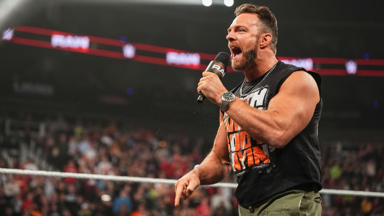 LA Knight revela que pensó que sería despedido antes de resurgir en WWE